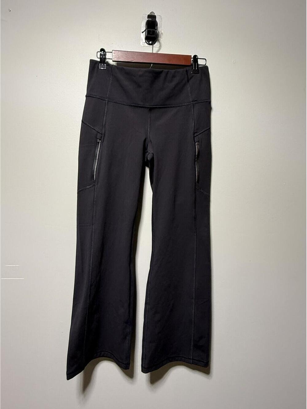 Athleta Rainier Bootcut Pant Black M Athleisure Gorpcore Hiking Outdoors